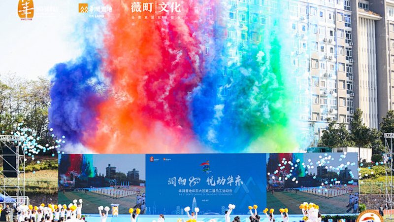 目前市面上的三维动画软件种类繁多，大致可以分为以下几类：